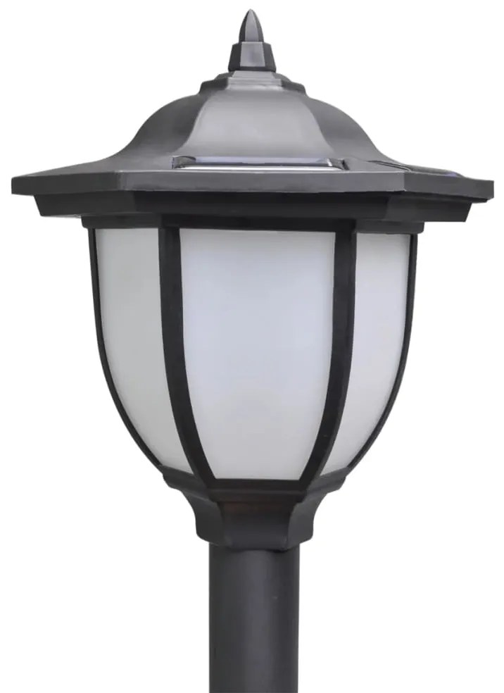 Περίφραξη με αλυσίδα και ηλιακά φωτιστικά