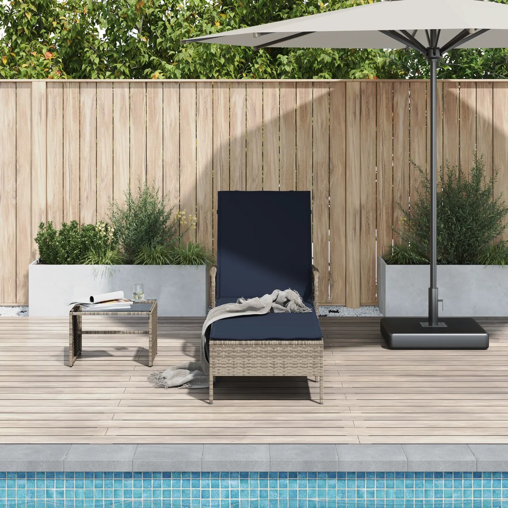 vidaXL Ξαπλώστρα Γκρι PE Ρατάν 157 x 55 x 92 εκ. Αναδιπλούμενη
