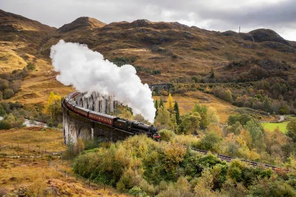 Φωτογραφία The Jacobite Steam train Crossing the, Paul C Stokes