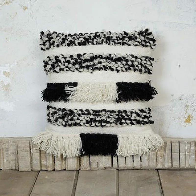 Nima Home Διακοσμητικό Μαξιλάρι Καναπέ 45x45 - Tweedy Λευκό/Μαύρο