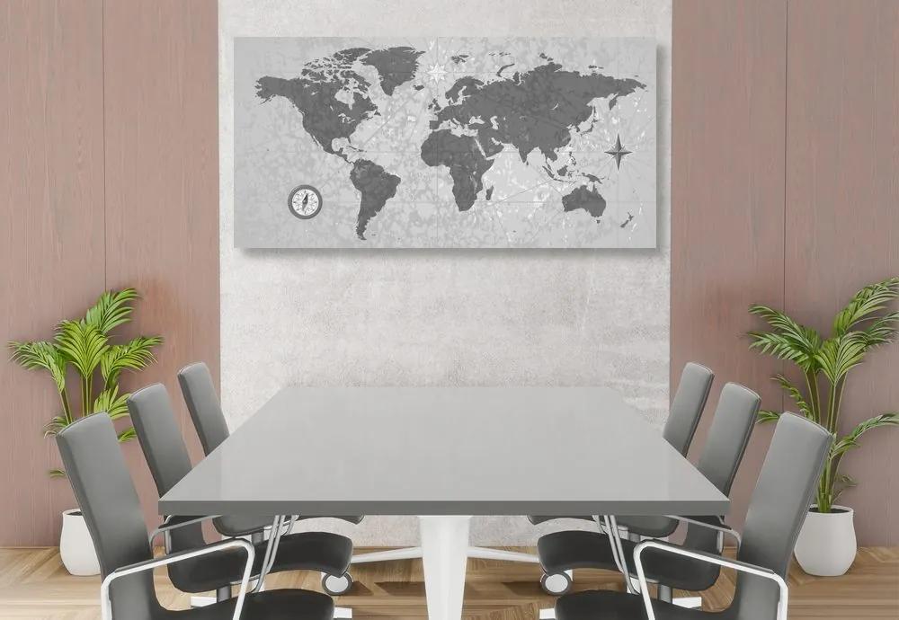 Εικόνα στον παγκόσμιο χάρτη από φελλό με πυξίδα σε στυλ ρετρό σε ασπρόμαυρο σχέδιο - 100x50  arrow
