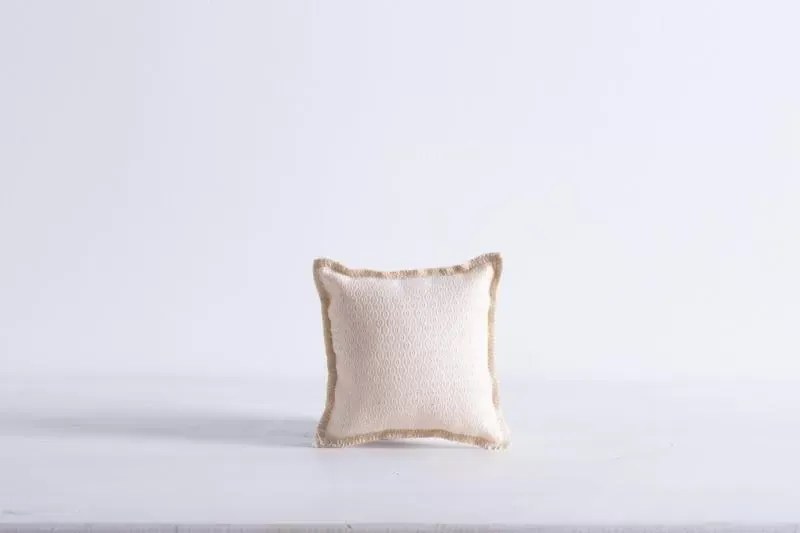 Beauty Home ΜΑΞΙΛΑΡΑΚΙ ΜΕ ΚΕΝΤΗΜΑ ΡΟΜΒΟ ΕΚΡΟΥ 10 x 10 cm