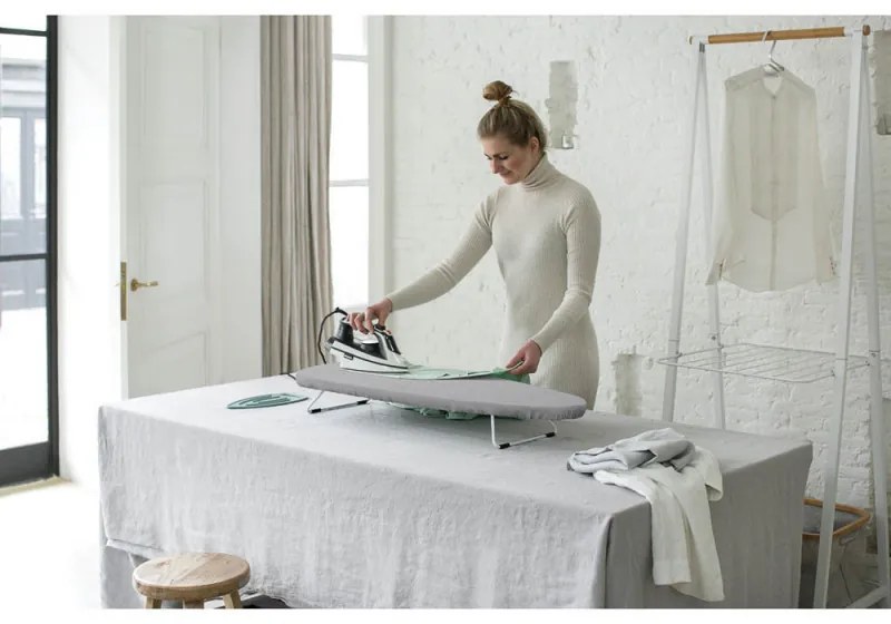 Τραπέζι σιδερώματος Brabantia S 1003469, 95x30 cm, Compact, Γάντζος για κρέμασμα, Μεταλλικό