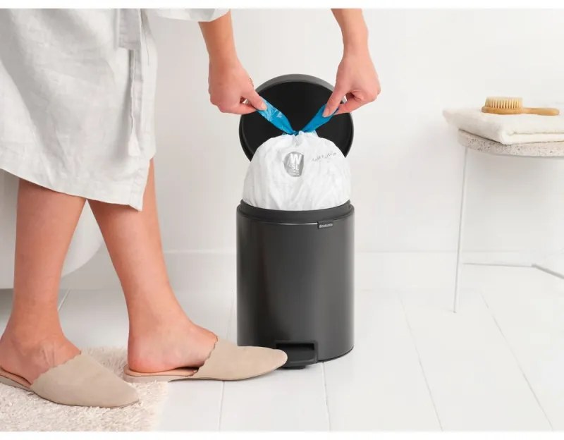 Κάδος απορριμμάτων με πεντάλ Brabantia NewIcon 1008838, 5 L, Ομαλό κλείσιμο, Αντιολισθητική βάση, Σκούρο γκρι