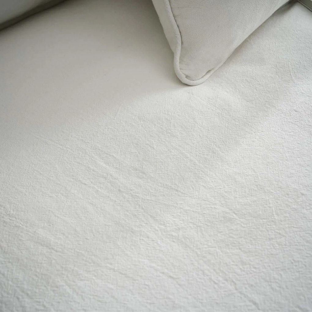 Τραβέρσα Καναπέ Sofa Quilt 80x200cm GOFIS HOME  Valerie Pure White 381 (Δεν περιλαμβάνετε η γέμιση)