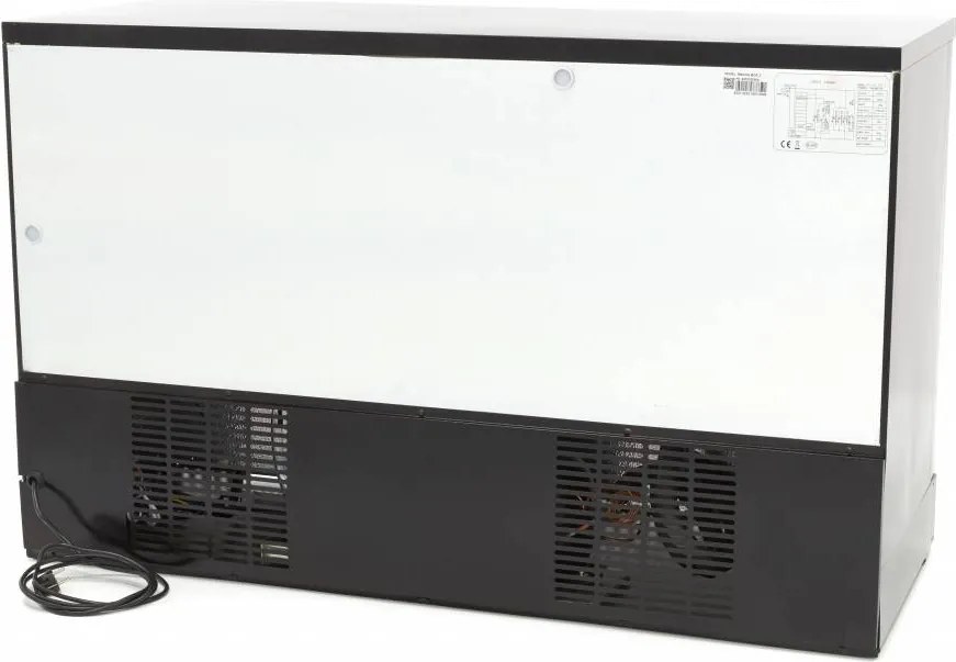 Drinks Fridge - 3 Sliding Doors - 6 Adjustable Shelves