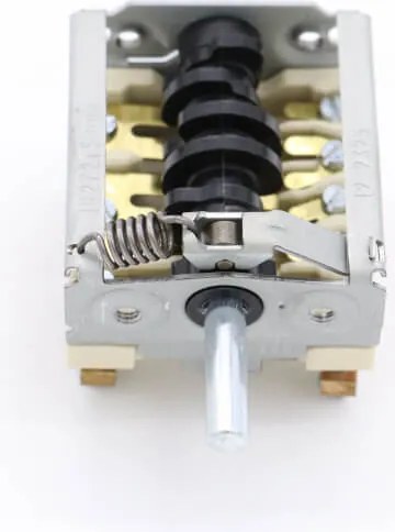 M700 - 5 Pole Switch For Hot Plates