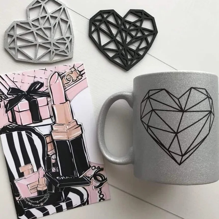 Σετ των 2 Intra απο ξύλο plywood 3mm-4mm πάχος – Δώρο με γεωμετρικό σχήμα καρδιάς για το ξύλο του Αγίου Βαλεντίνου 15x20 cm INTRAVECTRY-MY555458