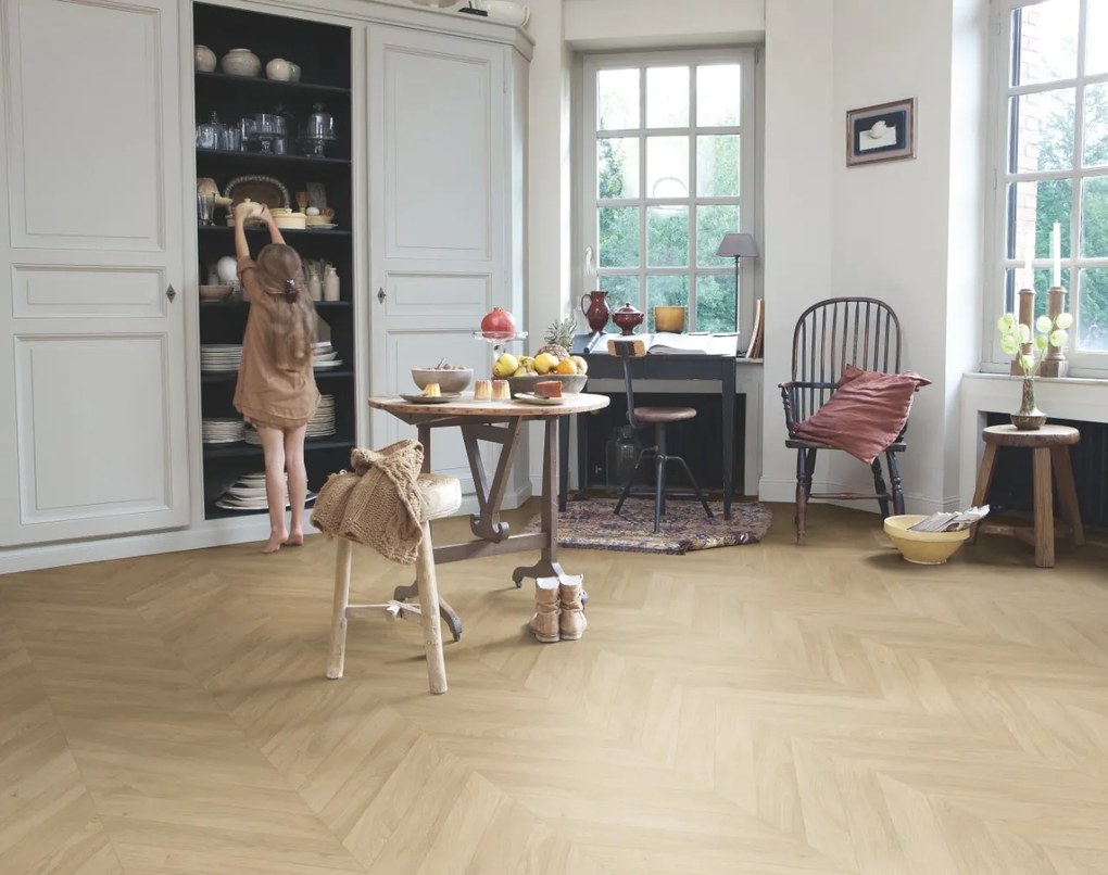 Laminate Quick-Step Impressive Patterns IPA4160 Chevron oak medium