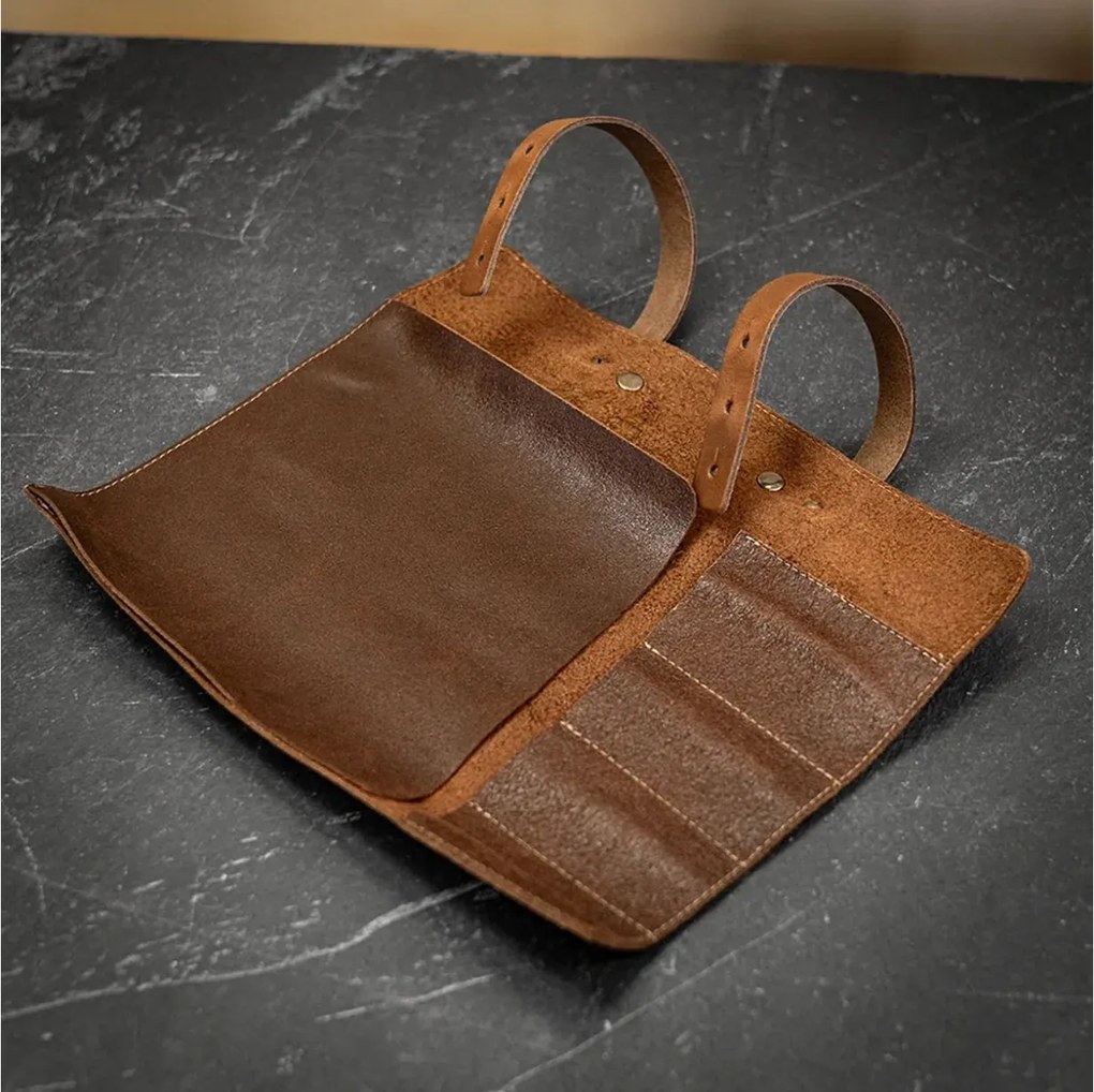 ΣΥΛΛΟΓΉ CHEF ΕSSENTIALS RUSTIC LEATHER STEAK KNIFE ROLL (4 POCKETS) BROWN