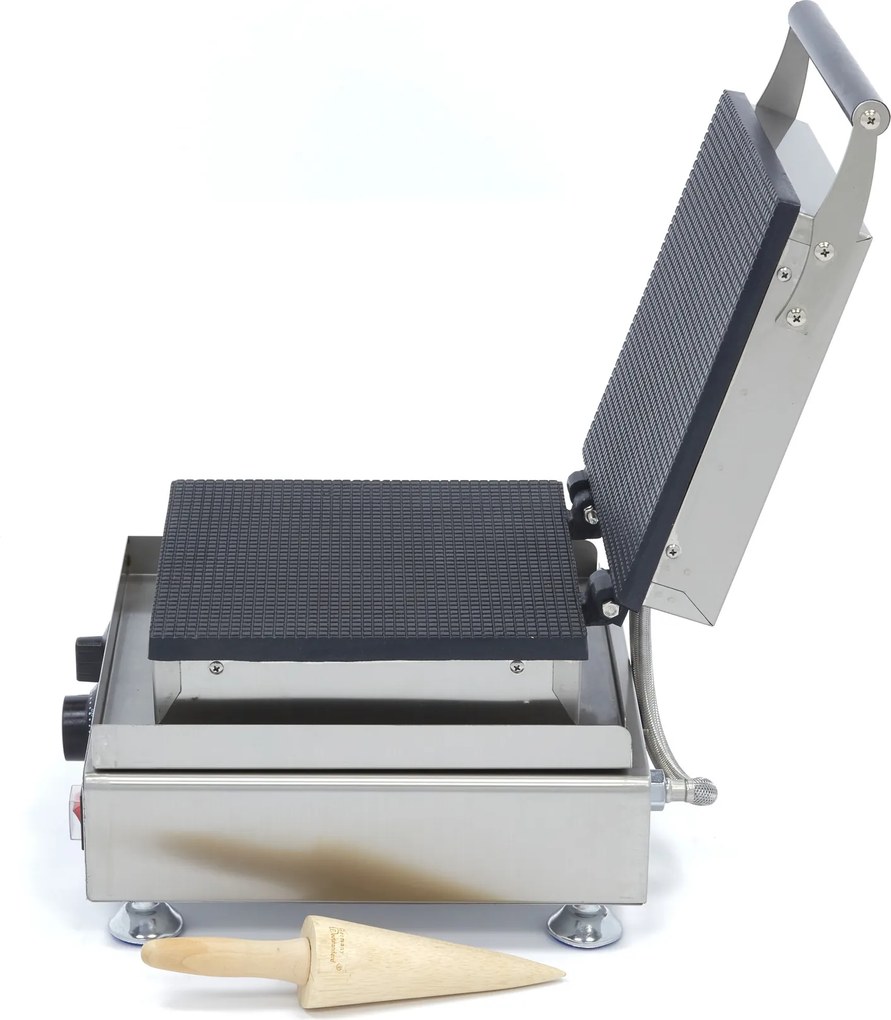 Waffle Maker - 1 Piece - Stroop Waffle