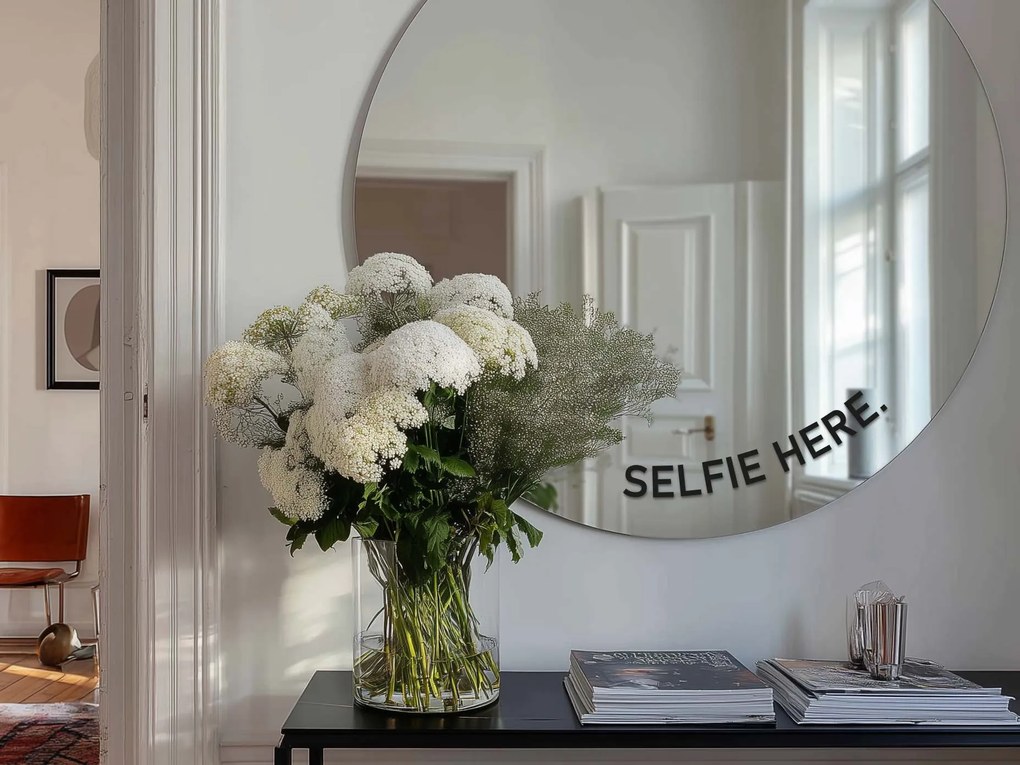 Αυτοκόλλητο για καθρέφτη S49 – SELFIE HERE. (round)