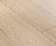 Laminate BLUE 4V 8mm 45FP PRICE OAK TIMB 1380×193 (mm)