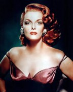 Φωτογραφία Jane Russell In 'The Revolt Of Mamie Stover', Archive Photos