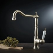 Bugnatese Oxford 6382-110 Μπαταρία Κουζίνας Με Μακρύ Περιστρεφόμενο Ρουξούνι Inox Finish