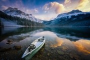 Φωτογραφία First Snow Emerald Lake, Yongnan Li