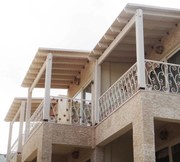 WPC πέργκολα με ραμποτέ απο τοίχο 300 x 400εκ