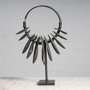 Διακοσμητικό Κολιέ Κοχύλι σε Σταντ 1010-5 45x25x75cm Black Supergreens Shell