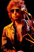 Φωτογραφία Writer composer Bob Dylan at a concert in the early 1980s