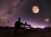 Φωτογραφία Old locomotive in the train cemetery, Anton Petrus