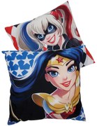 ΜΑΞΙΛΑΡΙ ΦΙΓΟΥΡΑΣ 40x40cm DAS HOME - SUPER HERO GIRLS 5504