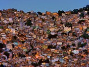 Φωτογραφία Nightfall in the Favela da Rocinha, Adelino Alves