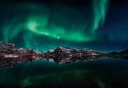 Φωτογραφία Lofoten Aurora Reflection, Javier de la