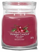 Αρωματικό Κερί Signature Black Cherry Medium 1701391E 9,3x11,4cm Fuchsia Yankee Candle