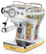 Καφετιέρα Ariete Positano 1389/1P, 850W, 15 bar, 0.9 l, Ατμομάγειρας γάλακτος, αλεσμένες και ESE δόσεις, Λευκό/κίτρινο