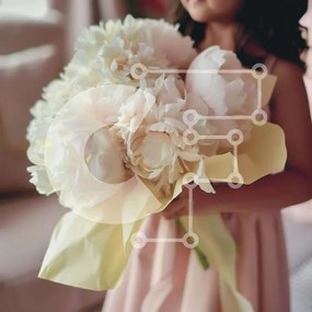 Σετ των 2 Intra Συλλεκτικό Ξύλινο Παζλ Plywood 4mm - Νεαρό κορίτσι με μπουκέτο από λευκές παιώνιες Σε Ξύλινο Κουτί - Διαστάσεις: 10x10 cm – 25 κομμάτια