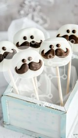 Intra Συλλεκτικό Ξύλινο Παζλ Plywood  4mm - Cake pops με λευκά και καφέ μουστάκια  Σε Ξύλινο Κουτί Σε Ξύλινο Κουτί - Διαστάσεις: 10x10 cm – 25 κομμάτια