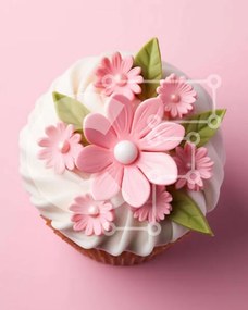 Intra Συλλεκτικό Ξύλινο Παζλ Plywood  4mm - Διακοσμημένο Cupcake με ροζ λουλούδια και πράσινα φύλλα Σε Ξύλινο Κουτί - Διαστάσεις: 10x10 cm – 25 κομμάτια