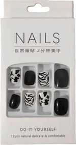 Αυτοκόλλητα νύχια σε διάφορα σχέδια - Press-on fake nails
