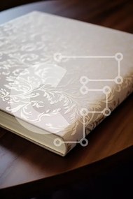 Intra Συλλεκτικό Ξύλινο Παζλ Plywood  4mm - Κομψό άλμπουμ φωτογραφιών σε ξύλινο τραπέζι Σε Ξύλινο Κουτί - Διαστάσεις Puzzle: 10x10 cm – 25 κομμάτια