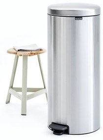 Κάδος με πεντάλ Brabantia NewIcon 649061, 30 l, Εύκολο κλείσιμο, Αντιολισθητική βάση, Ανθεκτικό στα δακτυλικά αποτυπώματα, Inox/Matte