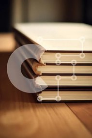 Intra Συλλεκτικό Ξύλινο Παζλ Plywood  4mm - Στοίβα από σκληρόδετα βιβλία σε ξύλινο τραπέζι Σε Ξύλινο Κουτί - Διαστάσεις: 10x10 cm – 25 κομμάτια