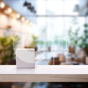 Intra Συλλεκτικό Ξύλινο Παζλ Plywood 4mm - Λευκός κύβος σε ξύλινο τραπέζι με θέα στην πόλη Σε Ξύλινο Κουτί - Διαστάσεις Puzzle: 10x10 cm – 25 κομμάτια