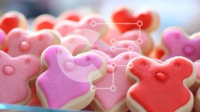 Σετ των 2 Intra Συλλεκτικό Ξύλινο Παζλ Plywood 4mm - Εμφάνιση μπισκότων σε σχήμα καρδιάς Σε Ξύλινο Κουτί - Διαστάσεις: 10x10 cm – 25 κομμάτια