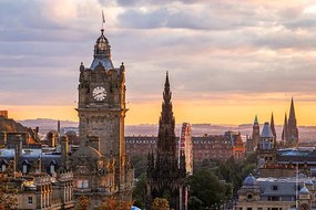 Φωτογραφία Edinburgh Skyline, Balmoral Clocktower, Scotland, joe daniel price