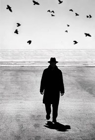 Φωτογραφία Τέχνης Man walking, Grant Faint, (26.7 x 40 cm)