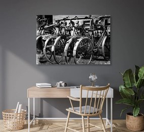 Εικόνα ρετρό ποδηλάτου σε ασπρόμαυρο σχέδιο