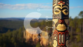 Intra Συλλεκτικό Ξύλινο Παζλ Plywood 4mm - Πολύπλοκα σχεδιασμένος πόλος τοτέμ σε δάσος Σε Ξύλινο Κουτί - Διαστάσεις Puzzle: 10x10 cm – 25 κομμάτια