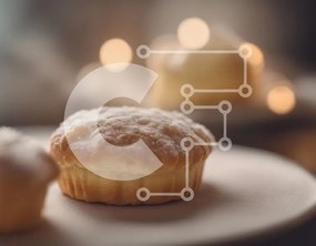 Intra Συλλεκτικό Ξύλινο Παζλ Plywood  4mm - Muffins σε ένα άσπρο πιάτο με τα κεριά και τα φώτα Σε Ξύλινο Κουτί - Διαστάσεις: 10x10 cm – 25 κομμάτια