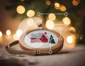 Intra Συλλεκτικό Ξύλινο Παζλ Plywood 4mm - Κέντημα τσέρκι με σπιτάκι και γιορτινά φωτάκια Σε Ξύλινο Κουτί - Διαστάσεις: 10x10 cm – 25 κομμάτια