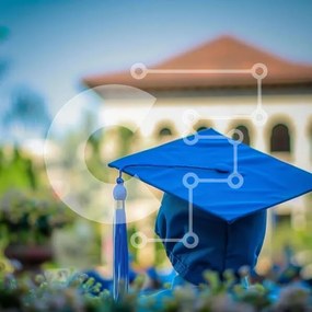 Intra Συλλεκτικό Ξύλινο Παζλ Plywood  4mm - Συμβολική εικόνα αποφοίτησης Σε Ξύλινο Κουτί - Διαστάσεις Puzzle: 10x10 cm – 25 κομμάτια