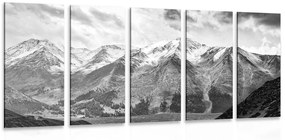 Εικόνα 5 μερών ενός πανέμορφου βουνού σε ασπρόμαυρο