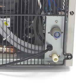 Ice Machine - 100kg/day - Bullet Cubes - Air Cooled