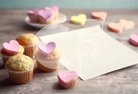 Intra Συλλεκτικό Ξύλινο Παζλ Plywood  4mm - Cupcakes με διακοσμήσεις καρδιάς σε κενό φόντο Σε Ξύλινο Κουτί - Διαστάσεις: 10x10 cm – 25 κομμάτια