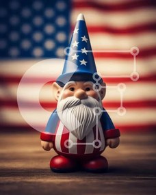 Intra Συλλεκτικό Ξύλινο Παζλ Plywood  4mm - Παιχνίδι Gnome με καπέλο αμερικανικής σημαίας Σε Ξύλινο Κουτί - Διαστάσεις Puzzle: 10x10 cm – 25 κομμάτια