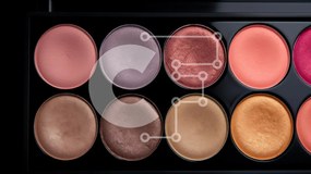 Intra Συλλεκτικό Ξύλινο Παζλ Plywood  4mm - Ζωντανή παλέτα μακιγιάζ με ρουζ και αποχρώσεις highlighter Σε Ξύλινο Κουτί - Διαστάσεις Puzzle: 10x10 cm – 25 κομμάτια